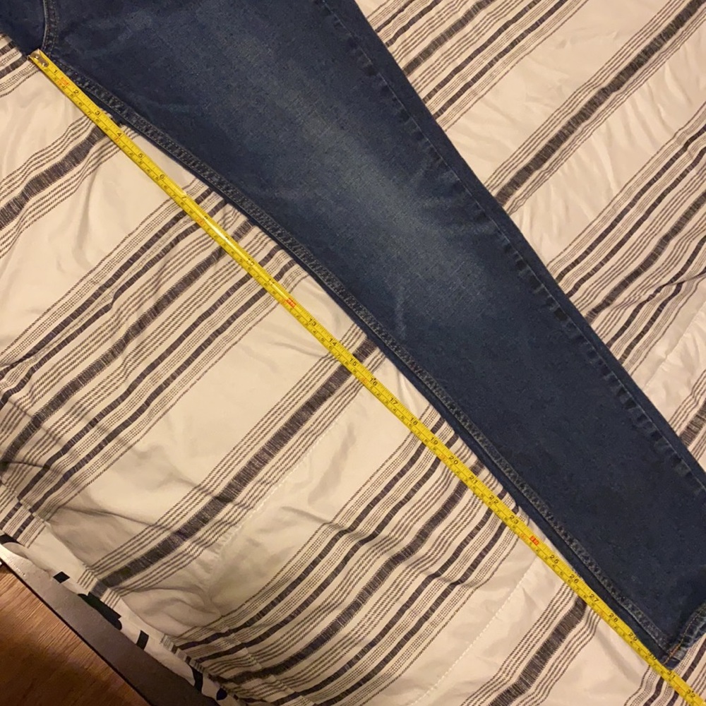 Old Navy - Picture 5 of 5
